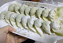 圆白菜香菇素饺子，减肥，健身者的美食的做法