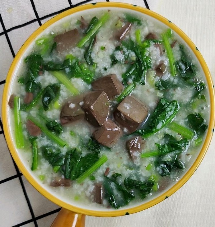 菠菜鸭血粥的做法