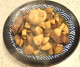 白茨菇烧肉的做法