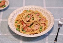 #浪漫七夕 共度“食”光#快手晚餐这样做～黑椒香肠奶酪意面的做法