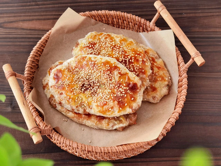 【手抓饼版】鲜肉榨菜锅盔的做法