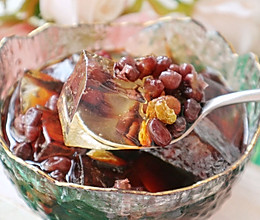 #夏日消暑，非它莫属  红豆糖水冰粉的做法