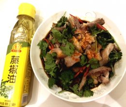 #豪吉藤椒油真香来袭#藤椒油拌手撕老鸡腿的做法