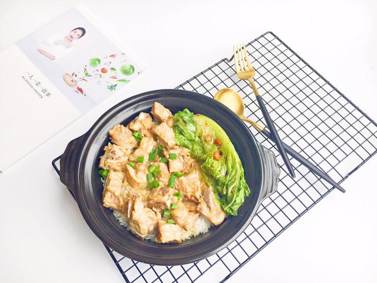 排骨煲仔饭的做法