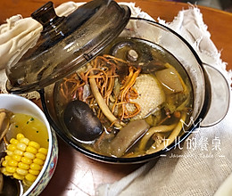 酸萝卜老鸭汤 #洗手作羹汤#的做法