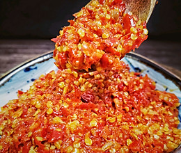 蒜蓉辣椒酱（适合各种炒菜和面条类）的做法