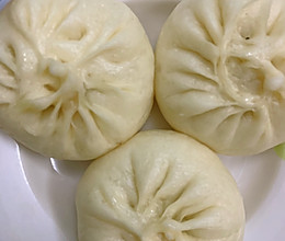 猪肉韭菜包子的做法
