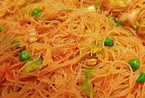 虾仁炒米粉的做法