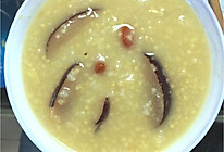 小米玉米桂花红枣枸杞粥的做法