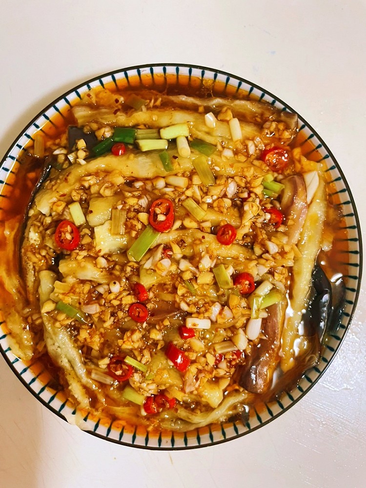 超美味的蒜香茄子的做法