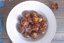 #时令蔬菜最养人#超简单的蜂蜜烤栗子的做法