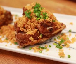 金牌蒜香排骨的做法