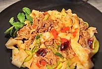 西葫芦羊肉烩面的做法