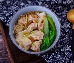 #网红美食我来做#鲜虾猪肉馄饨的做法