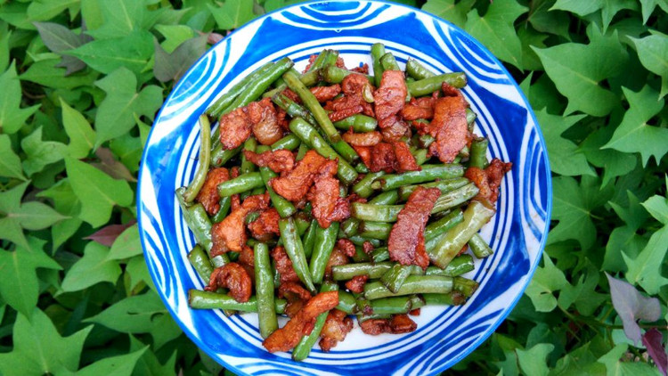 豆角炒肉的做法