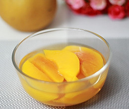 黄桃季节必吃的黄桃罐头的做法