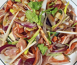 #李锦记X豆果 夏日轻食美味榜#凉拌猪耳朵，香迷糊啦！的做法