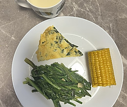一年级小豆包简易早餐-裙带菜鸡蛋饼的做法