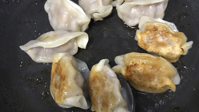 煎饺的做法