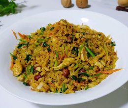 甜辣萝卜肉炒饭的做法