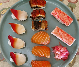 #餐桌上的春日限定#颜控～寿司拼盘的做法