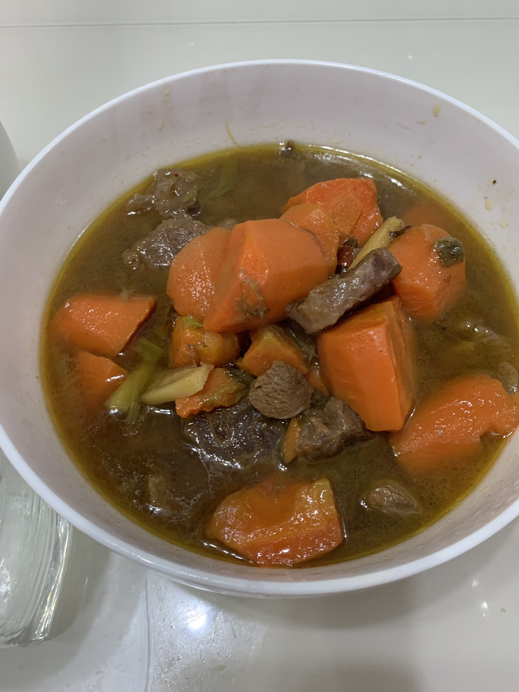 牛肉胡萝卜火锅的做法