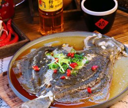 #中秋跟着金龙鱼外婆乡小榨菜籽油一起吃香喝辣#清蒸多宝鱼的做法