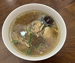 黄芪枸杞三黄鸡汤的做法