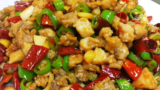 #我心中的冬日限定#来一个辣辣暖和的重庆璧山兔的做法