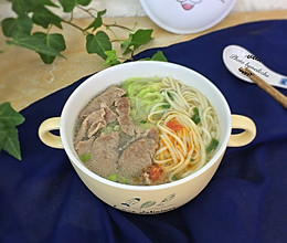 #十分钟早餐大挑战#牛肉汤面的做法