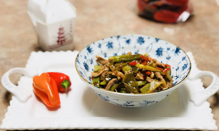 下饭菜: 莴笋炒肉片的做法