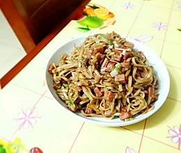 熊氏炒面的做法