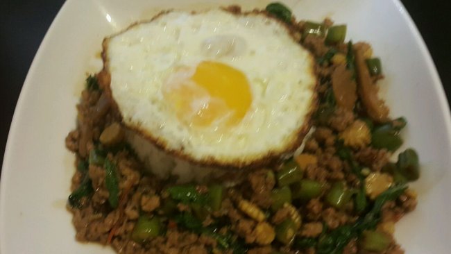 泰國羅勒肉碎飯的做法