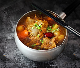 入秋一碗养生汤【虫草花猪骨汤】的做法