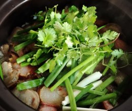 腊味煲仔饭的做法