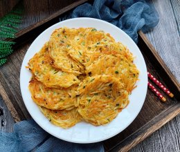 #童年不同样，美食有花样#土豆丝饼的做法