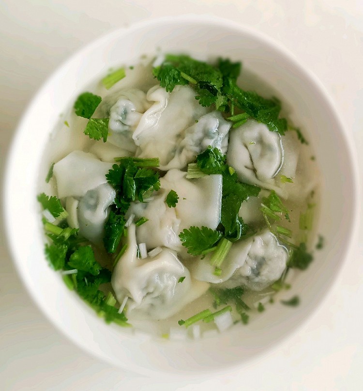 茼蒿馄饨的做法