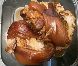 脱骨肘子的做法