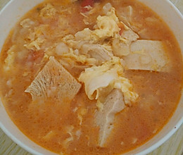 冻豆腐鸡蛋西红柿疙瘩汤的做法