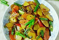 五花肉土豆片的做法