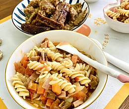 番茄肉酱螺旋面的做法