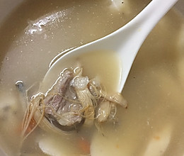 沙虫干排骨淮山枸杞的做法