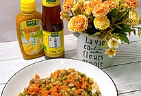 #太太乐鲜鸡汁芝麻香油#豌豆炒肉丁的做法