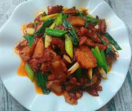 #肉食主义#蒜苗回锅肉的做法