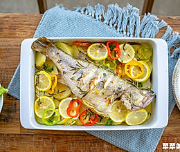 地中海风味烤鱼｜鲜嫩清香的做法