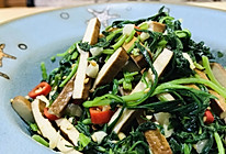 凉拌豆干马头兰的做法