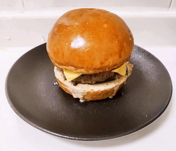 芝士牛肉堡的做法