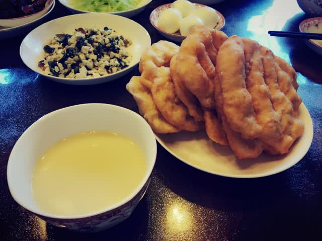 自制黄豆小米豆浆的做法