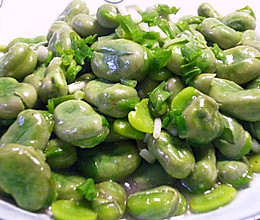 葱油蚕豆的做法