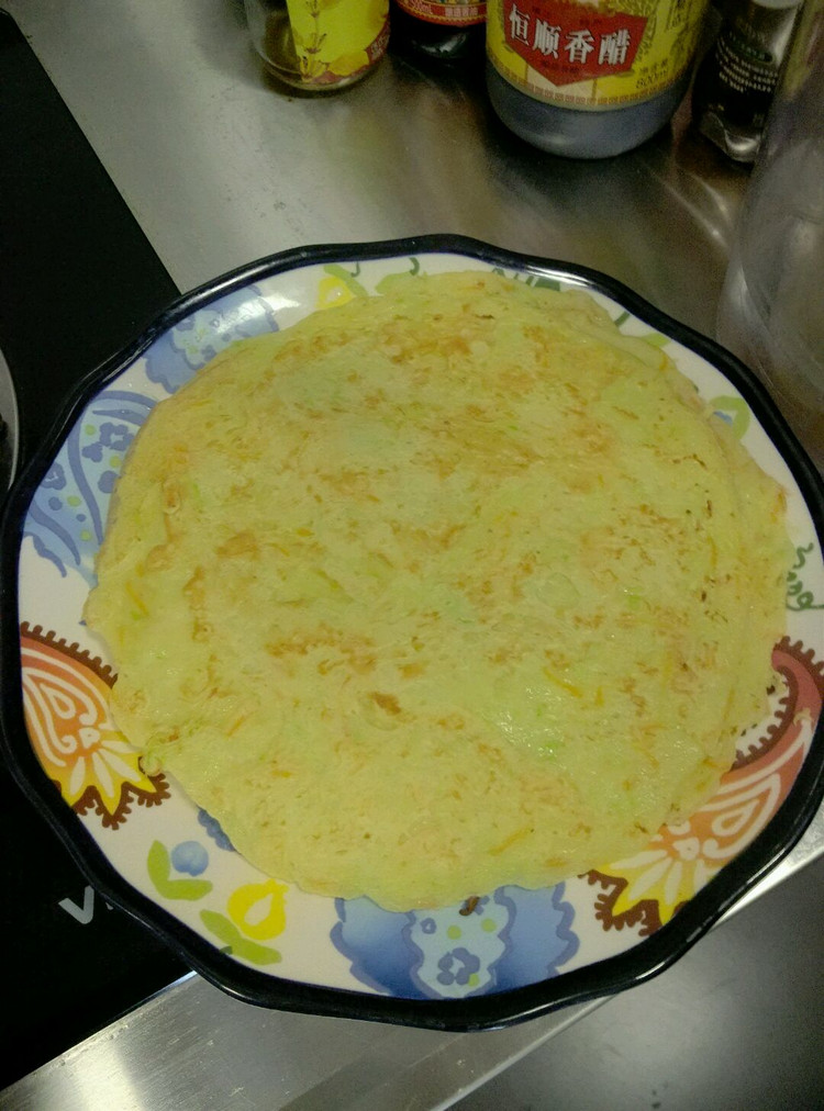 简单美味的蔬菜饼@西红柿紫菜蛋汤的做法